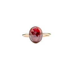 Load image into Gallery viewer, Garnet Oval Ring