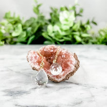 Load image into Gallery viewer, Quartz Dangle Earrings