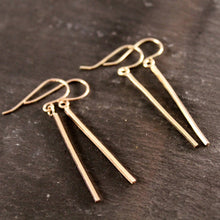 Load image into Gallery viewer, Smooth Vertical Bar Dangle Earrings