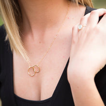 Load image into Gallery viewer, Large Hammered Double Circle Link Necklace
