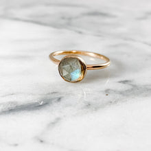Load image into Gallery viewer, Labradorite 8mm Rose Cut Ring
