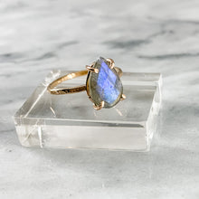 Load image into Gallery viewer, Rose Cut Pear Labradorite Ring