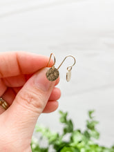 Load image into Gallery viewer, Hammered Disc Dangles