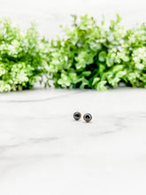 Load image into Gallery viewer, Spinel Studs