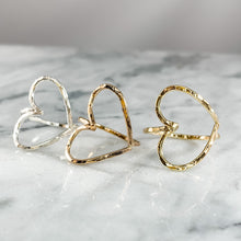 Load image into Gallery viewer, Free Form Open Heart Ring