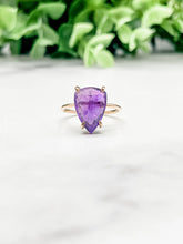 Load image into Gallery viewer, Amethyst Shield Ring
