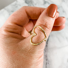 Load image into Gallery viewer, Free Form Open Heart Ring