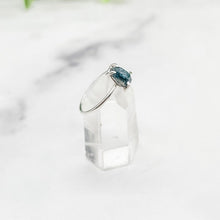 Load image into Gallery viewer, Teal Kyanite Ring - Small 6x8 Stone