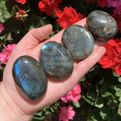 labradorite palm stones