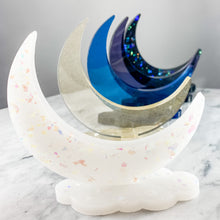 Load image into Gallery viewer, Moon Resin Ring Holder